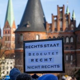 "Nie wieder ist jetzt"  Demonstration am 27.01.2024 in Lübeck