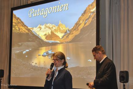 Dr. Iris Bähren bei der Begrüßung
