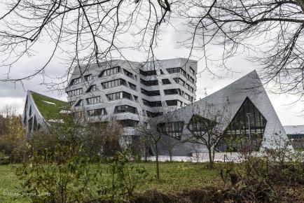 Zentralgebäude der Leuphana-Universität Lüneburg