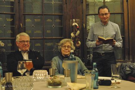 Hendrik und sein "Rotes Buch"