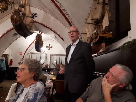 Hans und die Weihnachtsgeschichte auf Platt