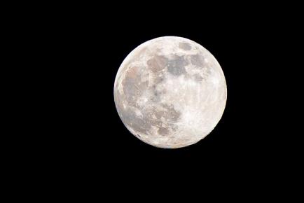 Der Mond ueber Fehmarn